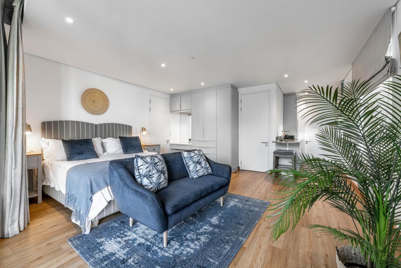 17 Marine, 2 Bedroom Sea-Facing Apt101 Hermanus Eksteriør billede
