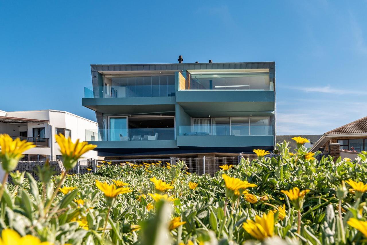 17 Marine, 2 Bedroom Sea-Facing Apt101 Hermanus Eksteriør billede